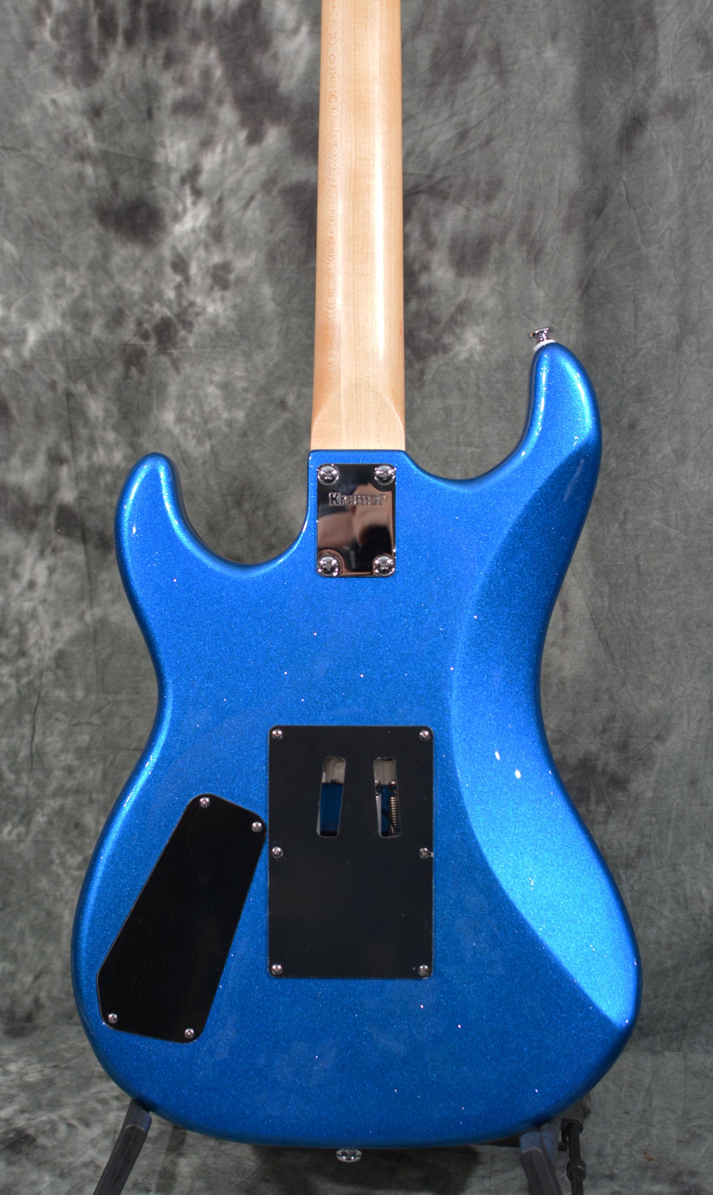 Kramer Baretta Custom Graphics Series Hot Rod Blue