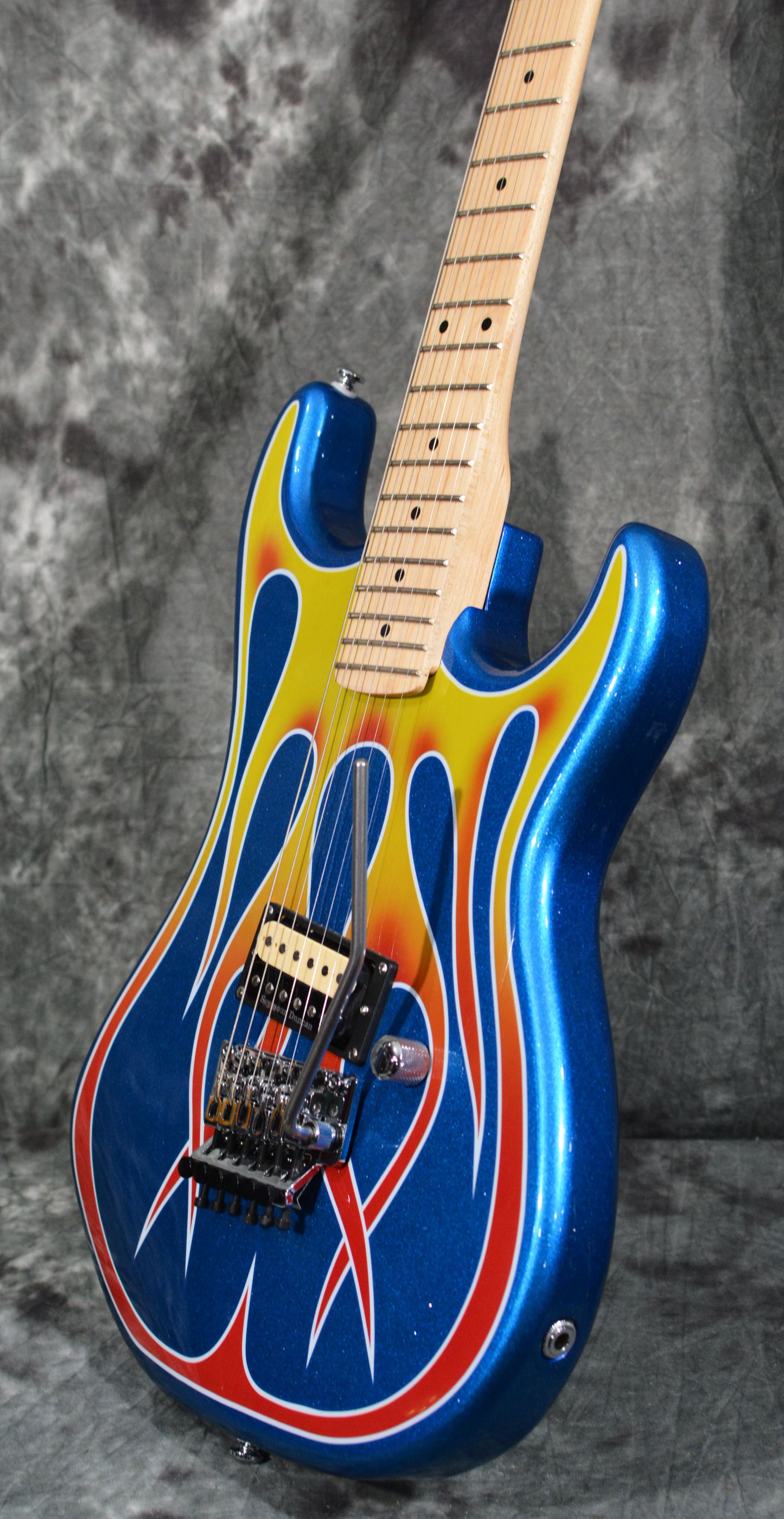 Kramer Baretta Custom Graphics Series Hot Rod Blue