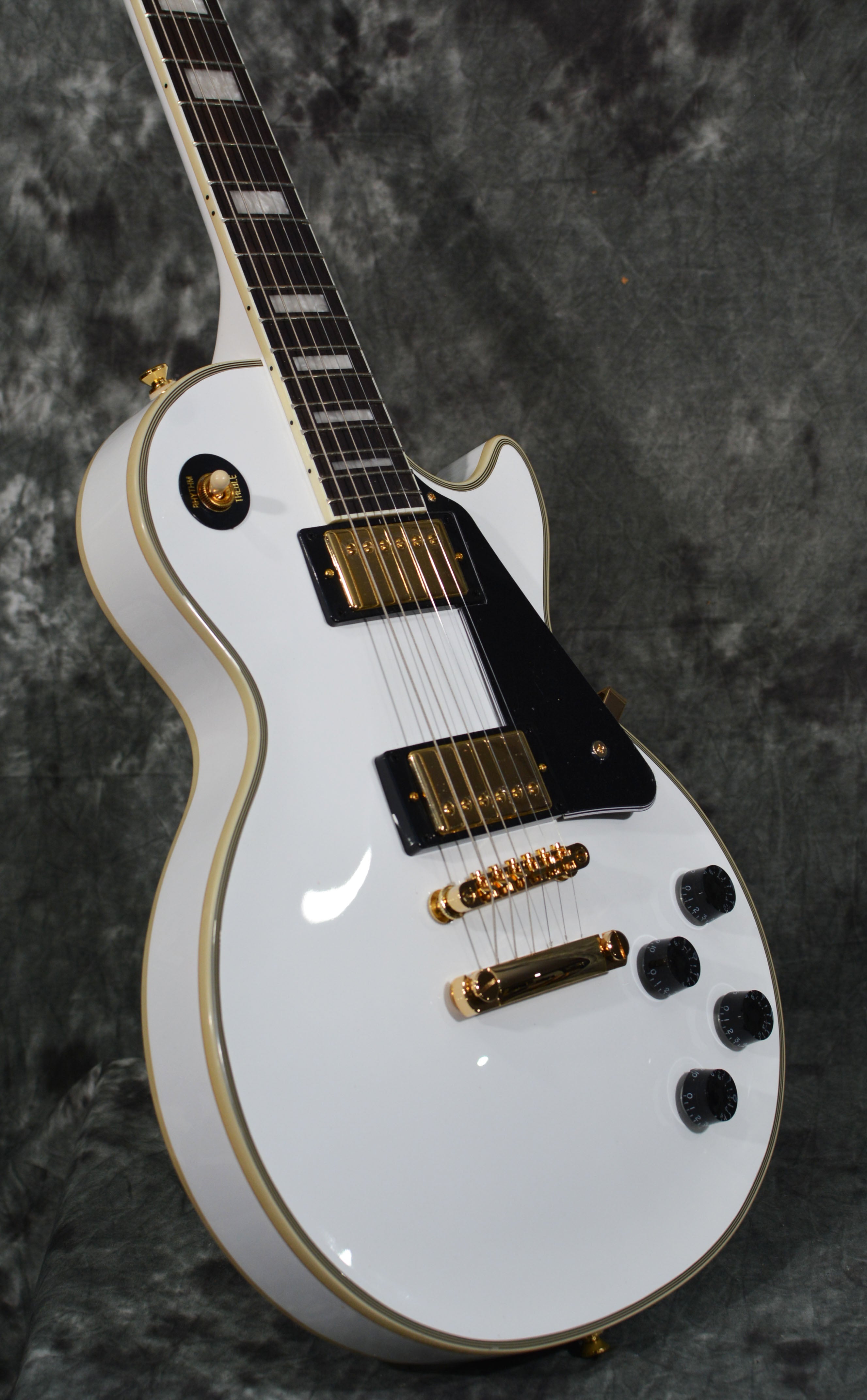 Epiphone Les Paul Custom Alpine White – Mainstagemusic