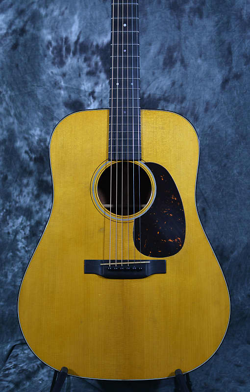 Martin D-18 Authentic 1937 Aged Custom Shop