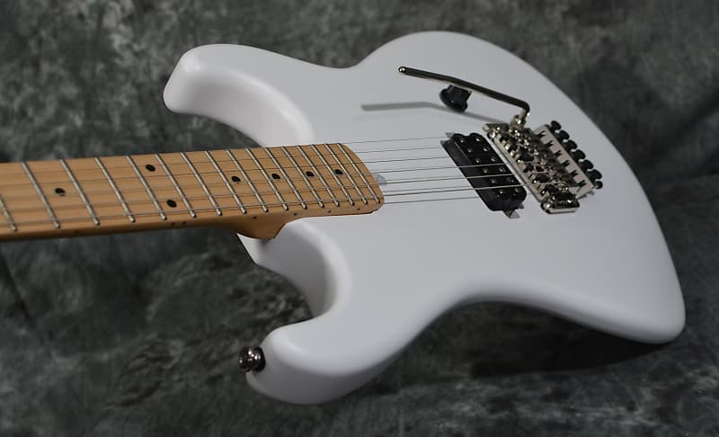 Kramer Original Series The 84 Matte White Floyd Rose