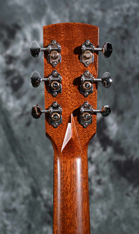 Cirrus CDH28 Herringbone Dreadnought Adirondack & Rosewood