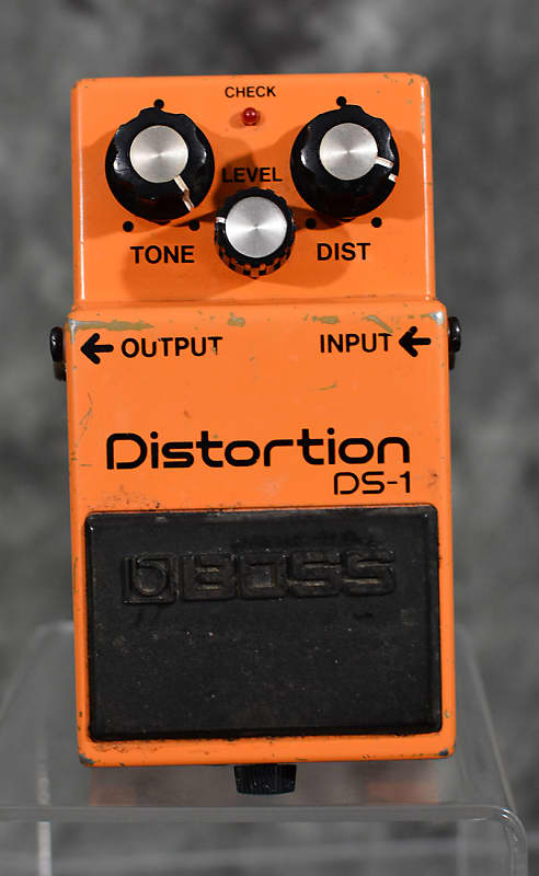 Boss DS-1 Distortion Pedal