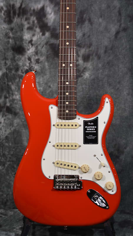 Fender Player II Series Stratocaster Coral Red