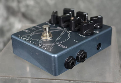 Darkglass Electronics Alpha Omega Bass Preamp