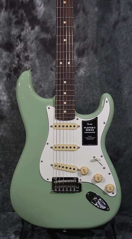 Fender Player II Series Stratocaster Rosewood Board Birch Green