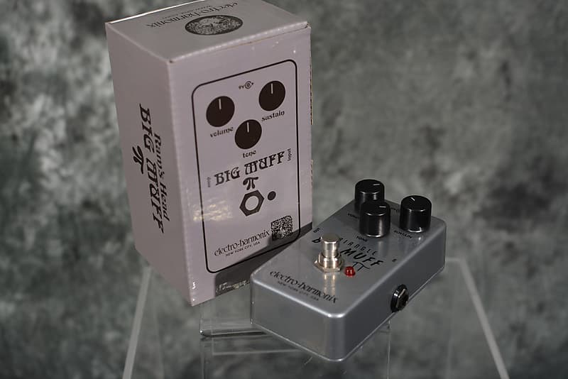 Electro-Harmonix Big Muff Pi Triangle Reissue Fuzz Pedal