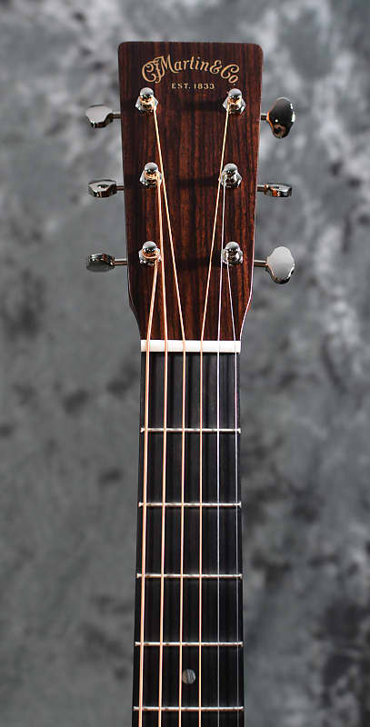 Martin 000-18 Standard Series Acoustic