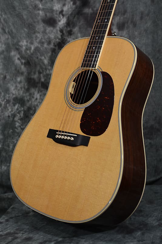 Martin D-35 Dreadnought 2020 w LR Baggs Anthem Electric Pickup