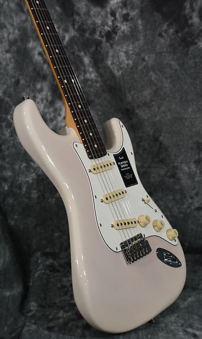 Fender Player II Stratocaster White Blonde Chambered