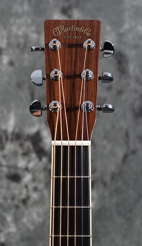 Martin HD-35 Standard Series Dreadnought