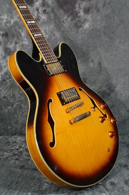 Epiphone Sheraton II VS Sunburst Semi-Hollow