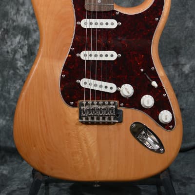 Squier Classic Vibe 1970s Stratocaster reissue Natural Gloss Tortoise Pickguard