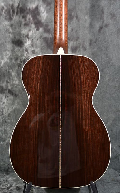 Martin 00-28 Standard Series Orchestra Acoustic