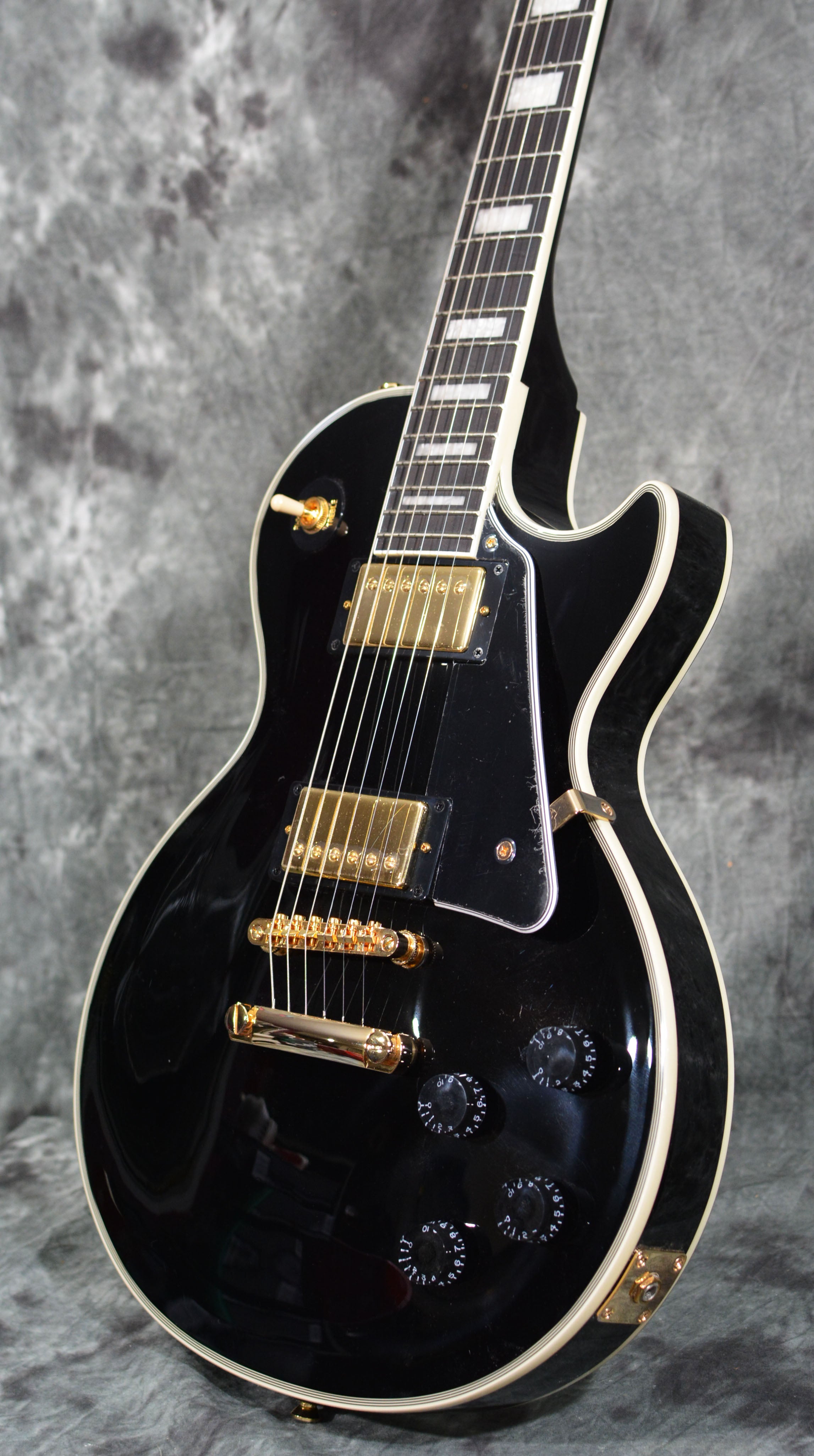 Epiphone Les Paul custom Ebony – Mainstagemusic