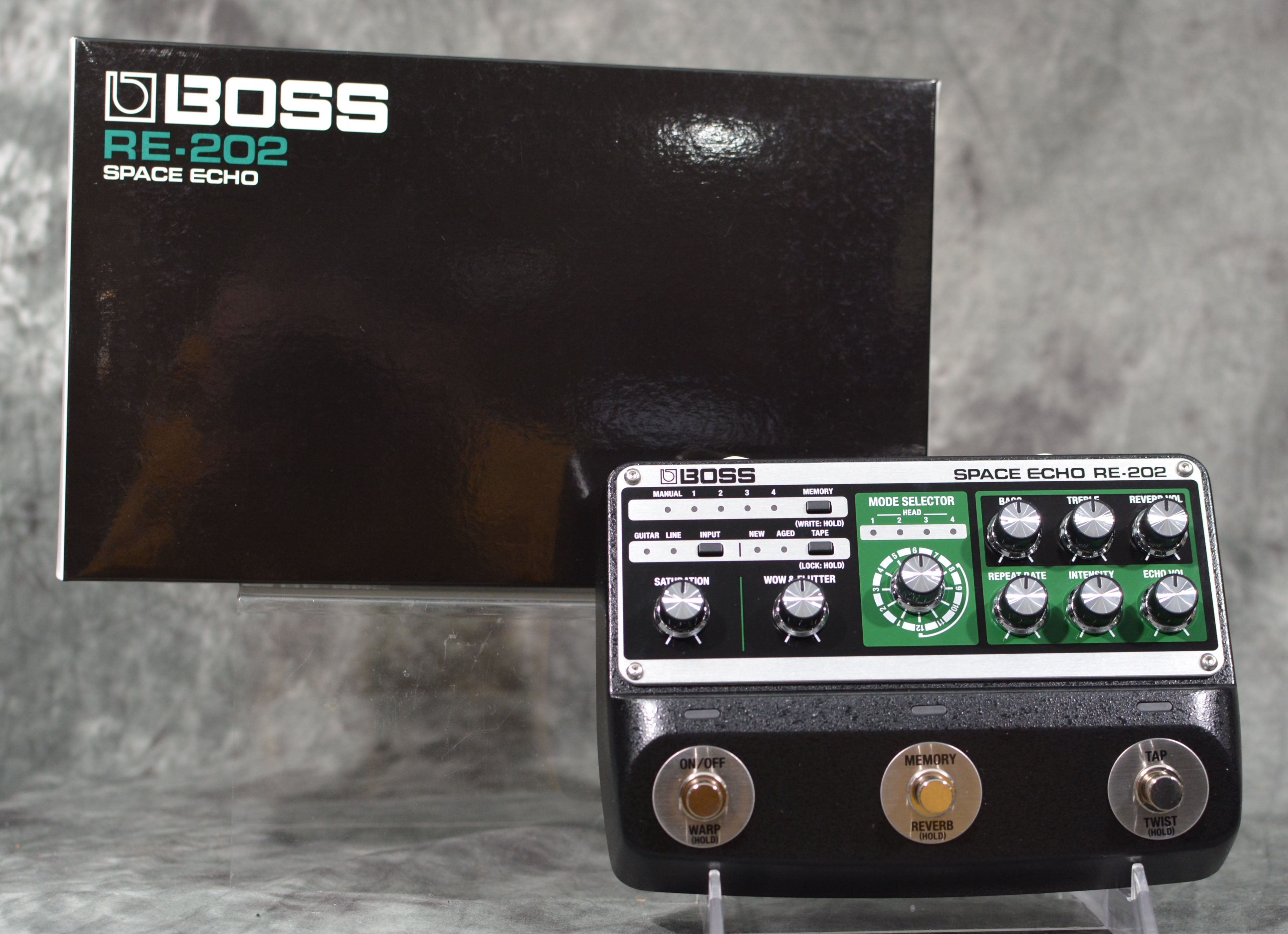 Boss RE-202 Space Echo Digital Delay