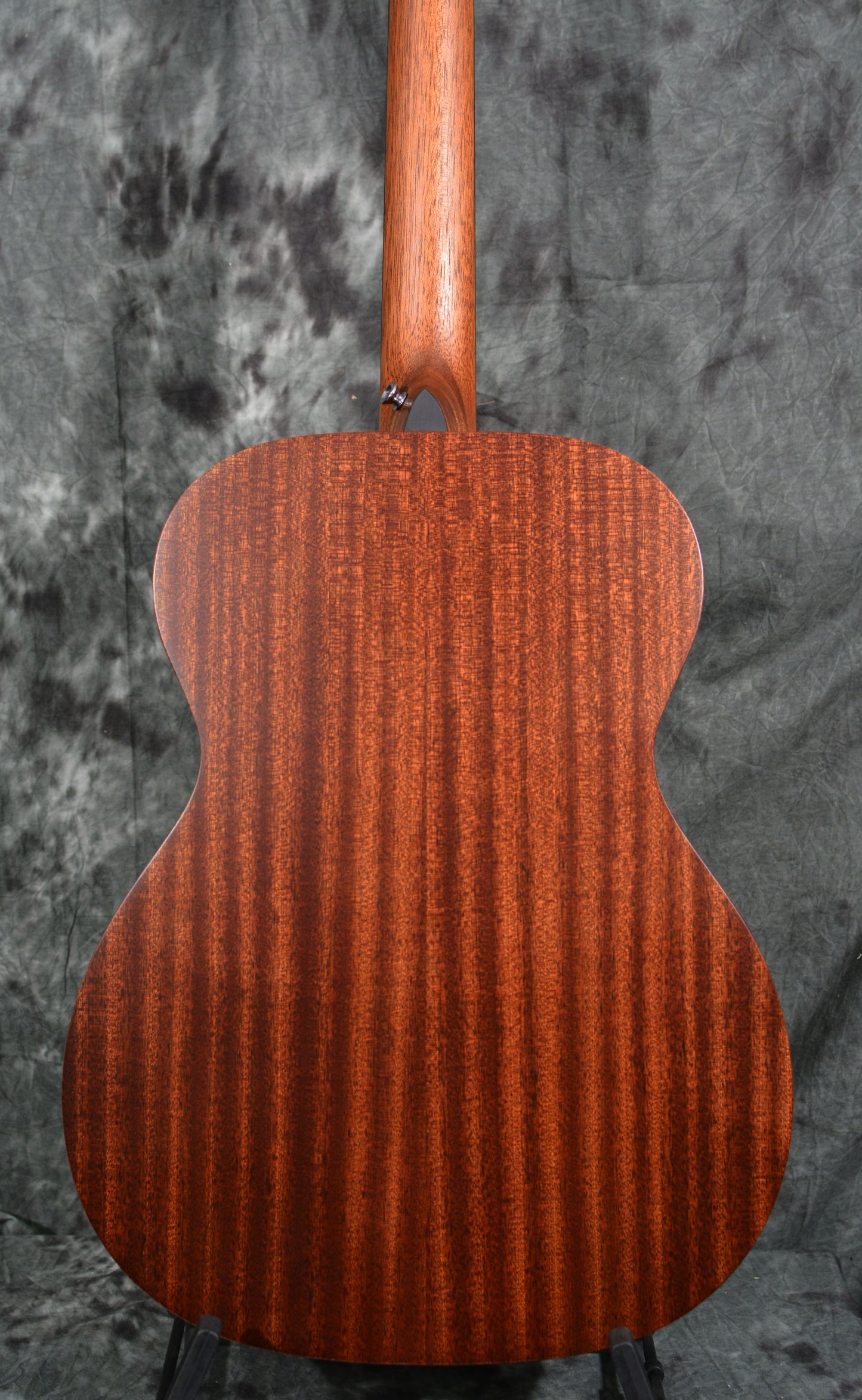 Martin 000-10E Road Series Sapele Auditorium Acoustic Electric