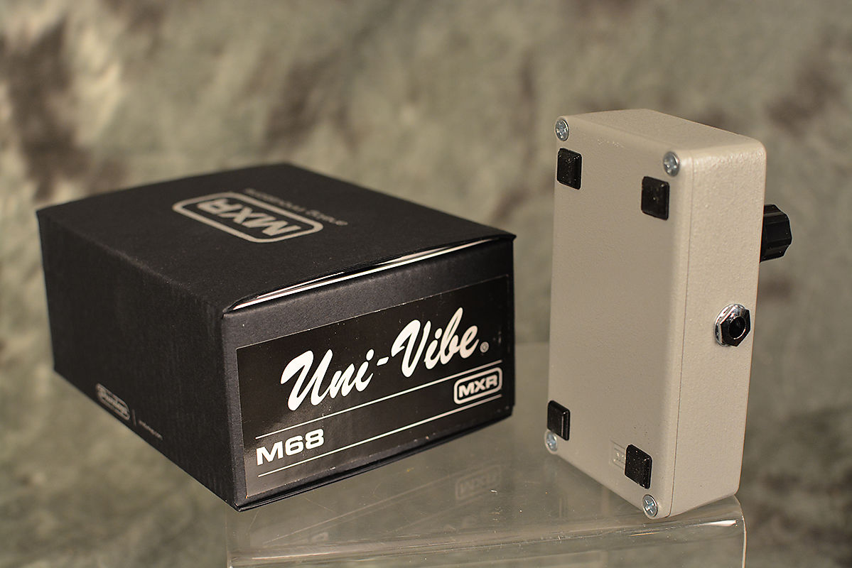 MXR Univibe M68 Vibe Pedal